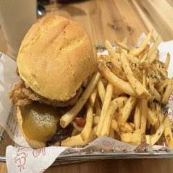 Smashburger - BBQ BACON SMASH® FRENCH FRIES