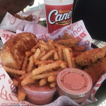 Raising Cane's Chicken Fingers - Fast Food Near Me - St. Paul, Minnesota Raising Cane's Chicken Fingers - Fast Food Near Me - St. Paul, Minnesota