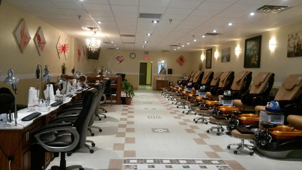 LOVELY NAILS 20 Photos 5115 Burning Tree Rd, Duluth, Minnesota