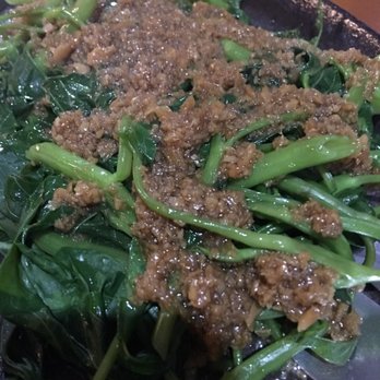 Kawayanan Grill Station - Sizzling garlic kangkong was tasty. - Filipino Near Me - Coron, PLW Kawayanan Grill Station - Sizzling garlic kangkong was tasty. - Filipino Near Me - Coron, PLW