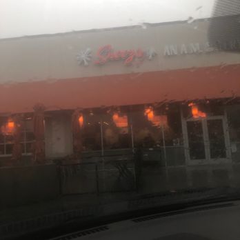 Snooze, an A.M. Eatery - Snooze in the rain! - Breakfast & Brunch Near Me - Addison, Texas