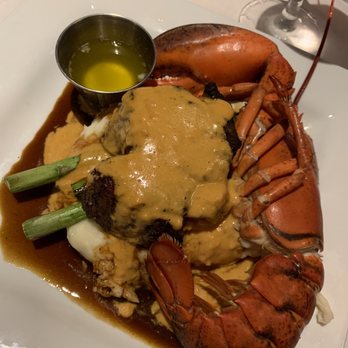 Hurricane Restaurant - Grilled Beef Tenderloin with 1/2 Lobster - Seafood Near Me - Kennebunkport, Maine Hurricane Restaurant - Grilled Beef Tenderloin with 1/2 Lobster - Seafood Near Me - Kennebunkport, Maine