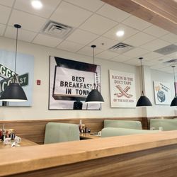 Jimmy's Egg - Artistic Decor
