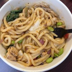 Fueld Stir Fry and Salads - Udon, chicken, and veggies with tangy Thai chili sauce