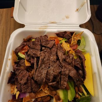 Plaza Bonita - Bonita Salad with steak - Mexican Near Me - Tusayan, Arizona Plaza Bonita - Bonita Salad with steak - Mexican Near Me - Tusayan, Arizona