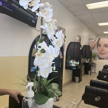 Nile Threading Salon - Threading Services Near Me - Duarte , California