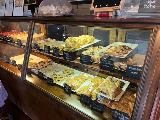 Deutsch Apple Bakery by null