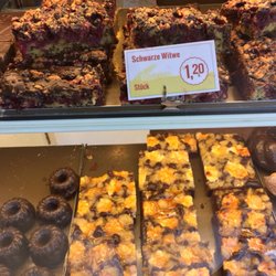 Dresdner Feinbäckerei - Black widow