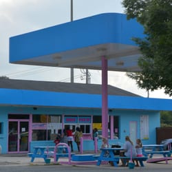 Pelican's Snoballs - New Place to Cool Off this Summer