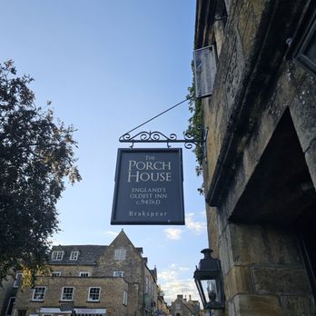Porch House - Signage - Hotels Near Me - Stow on the Wold, GLS