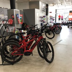 Trek Bicycle Philadelphia Manayunk - Showroom