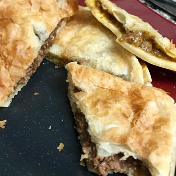 Australian Bakery Cafe - Steak , Cheese & Onion Pie Aussie Meat Pie - Bakeries Near Me - Marietta, Georgia Australian Bakery Cafe - Steak , Cheese & Onion Pie Aussie Meat Pie - Bakeries Near Me - Marietta, Georgia