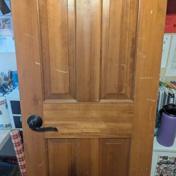 MariStav - damaged door - Tiling Near Me