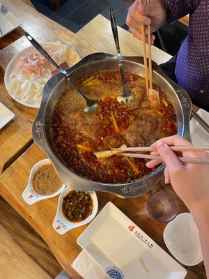 Liuyishou Hotpot by null