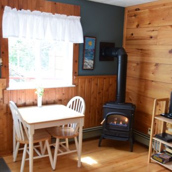 Bell Sheep Homestead - Temperance River Room - Hotels Near Me - Two Harbors, Minnesota Bell Sheep Homestead - Temperance River Room - Hotels Near Me - Two Harbors, Minnesota