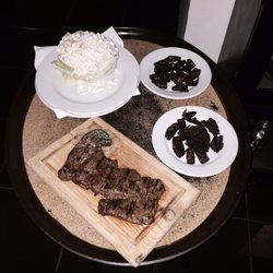 Mesón Gaucho - Steak and salad