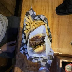 Jack Brown's Beer & Burger Joint - Richmond - Kobra kai burger and fries