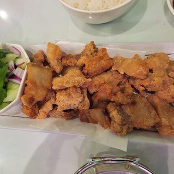Thai Hot Pot - Deep fried pork - Thai Near Me - Gardena, California Thai Hot Pot - Deep fried pork - Thai Near Me - Gardena, California