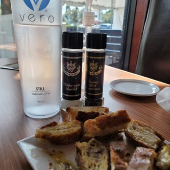Agliolio - Sunday, no lunch specials - Italian Near Me - Boynton Beach, Florida