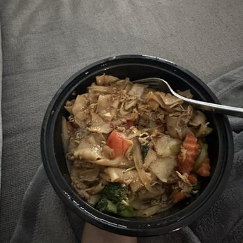 Thai Lotus Kitchen - Drunken Noodles - Thai Near Me - Dallas, Texas Thai Lotus Kitchen - Drunken Noodles - Thai Near Me - Dallas, Texas