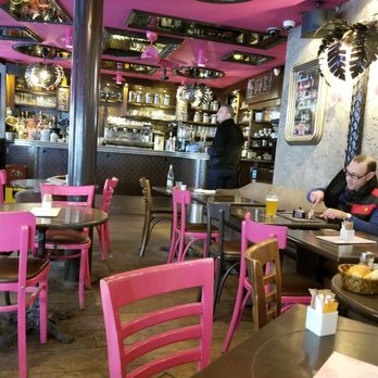 Lacombe - Inside and bar - Coffee & Tea Near Me - Paris, 75