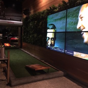 The Crack Shack - Like Corn-hole?? Give it a shot while watching your favorite sorting event. - Chicken Shop Near Me - Costa Mesa, California