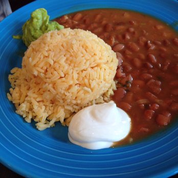 El Nopal - side of rice and beans - Mexican Near Me - Brooklyn, New York