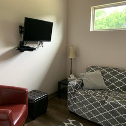 Alpha House Pregnancy Resource Center - Confidential mentoring