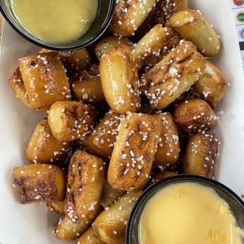 Sibling Revelry Brewing - Pretzel bites - Breweries Near Me - Westlake, Ohio Sibling Revelry Brewing - Pretzel bites - Breweries Near Me - Westlake, Ohio