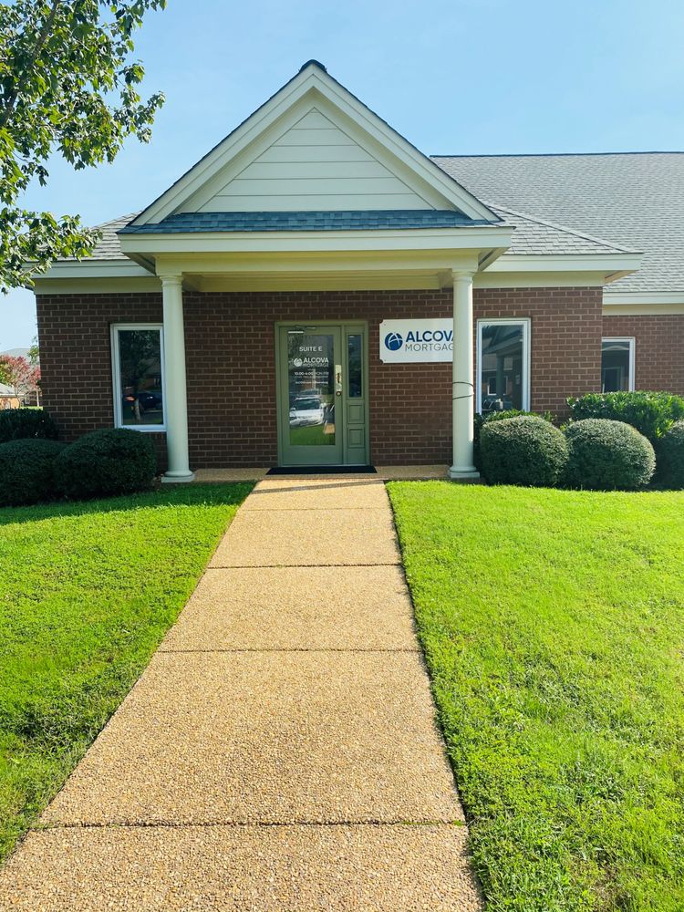 KEVIN ONIZUK ALCOVA MORTGAGE Updated May 2024 10 Photos 211