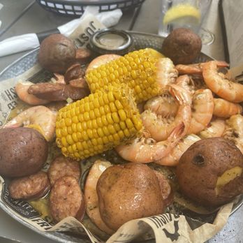 Hull's Seafood - A delicious seafood boil - Seafood Near Me - Ormond Beach, Florida Hull's Seafood - A delicious seafood boil - Seafood Near Me - Ormond Beach, Florida