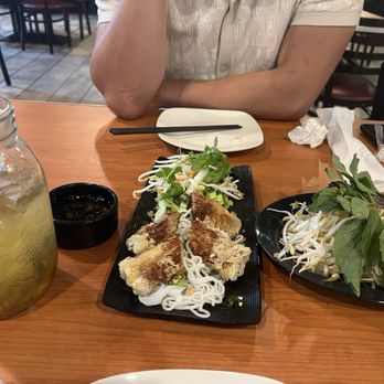 Vinameals - Pork and shrimp egg rolls - Vietnamese Near Me - Littleton, Colorado Vinameals - Pork and shrimp egg rolls - Vietnamese Near Me - Littleton, Colorado