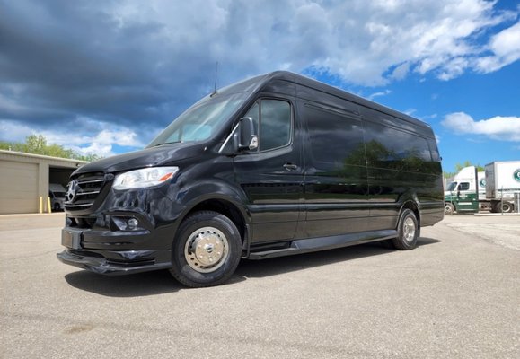 Executive & Corporate Travel - Whether you need a dependable ride to a business meeting or a a stress-free airport transfer we’re here to make your corporate travel smooth, enjoyable, and on time . We will ensure you always travel in comfort and style. Executive & Corporate Travel - Whether you need a dependable ride to a business meeting or a a stress-free airport transfer we’re here to make your corporate travel smooth, enjoyable, and on time . We will ensure you always travel in comfort and style.
