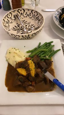 Le Provençal Bistro by null