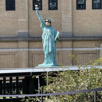 Like A Local Tours - Tours Near Me - Brooklyn, New York Like A Local Tours - Tours Near Me - Brooklyn, New York