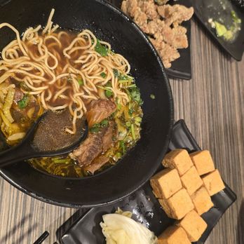 Inshou Dim Dim Noodle - stinky tofu, popcorn chicken and braised beef noodle soup - Taiwanese Near Me - San Mateo, California