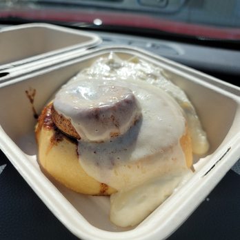 Cinnaholic - Old Skool Roll - Desserts Near Me - Cary, North Carolina