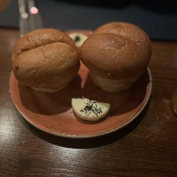 Gordon Ramsay Steak - Bread - Steakhouses Near Me - Atlantic City, New Jersey