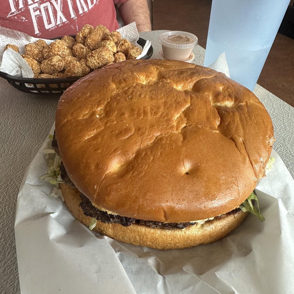 Effie Tavern - Burgers Near Me - Lewiston, Idaho Effie Tavern - Burgers Near Me - Lewiston, Idaho