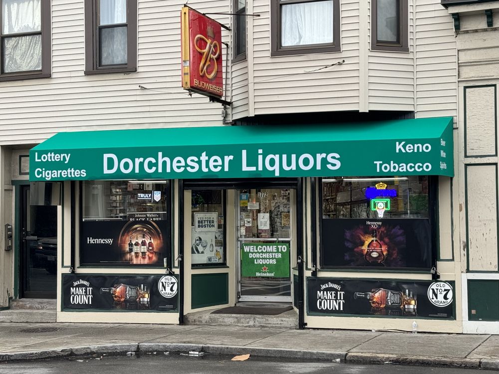 Dorchester Liquors Logo