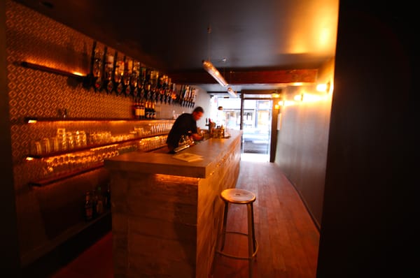 Le Cavern by null