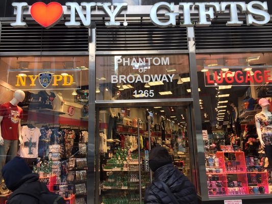 I LOVE NEW YORK GIFTS Updated November 2024 110 Greenwich St New 