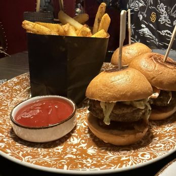 Palate - Longanisa sliders - Cocktail Bars Near Me - Las Vegas, Nevada Palate - Longanisa sliders - Cocktail Bars Near Me - Las Vegas, Nevada