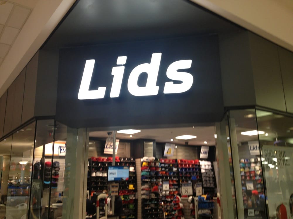 LIDS 18000 Vernier Rd, Harper Woods, Michigan Sports Wear Phone