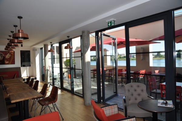 Restaurant La Table - Les 3 Lieux by null
