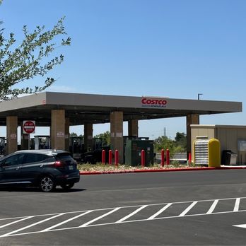 Costco - Costco gas station - Wholesale Stores Near Me - Georgetown, Texas