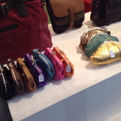 La petite maroquinerie - Petit portefeuille en cuir trop mignon à seulement 20€