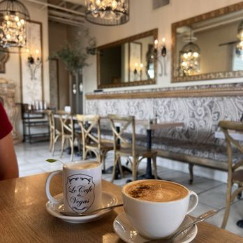 Le Cafe Du Sud - Atmosphere and coffee and London fog - Bakeries Near Me - Las Vegas, Nevada