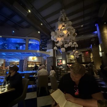 Mrs Fish - Main restaurant - Cocktail Bars Near Me - Los Angeles, California Mrs Fish - Main restaurant - Cocktail Bars Near Me - Los Angeles, California