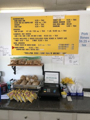 Charlie's Bar B Que & Catering by null